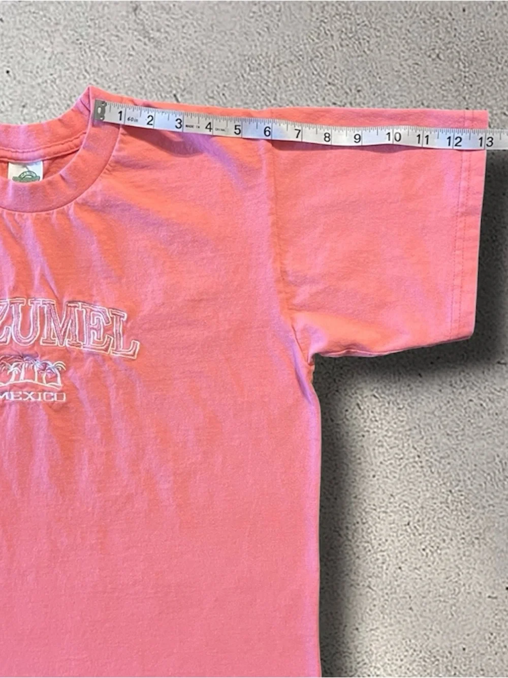 Vintage 90s Cozumel Mexico Embroidered Tourist Tee